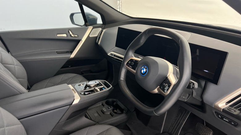 BMW iX 455kW M60 111.5kWh 5dr Auto Electric Estate